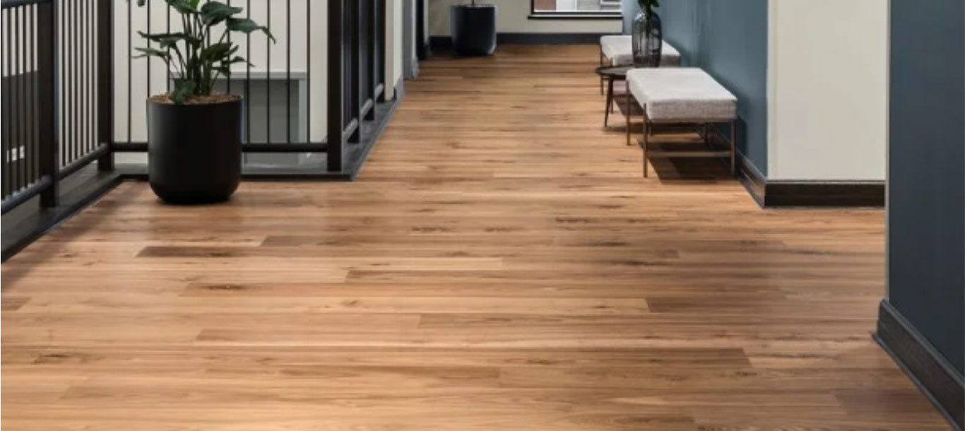 Flooring product banner Woodura Exclusive